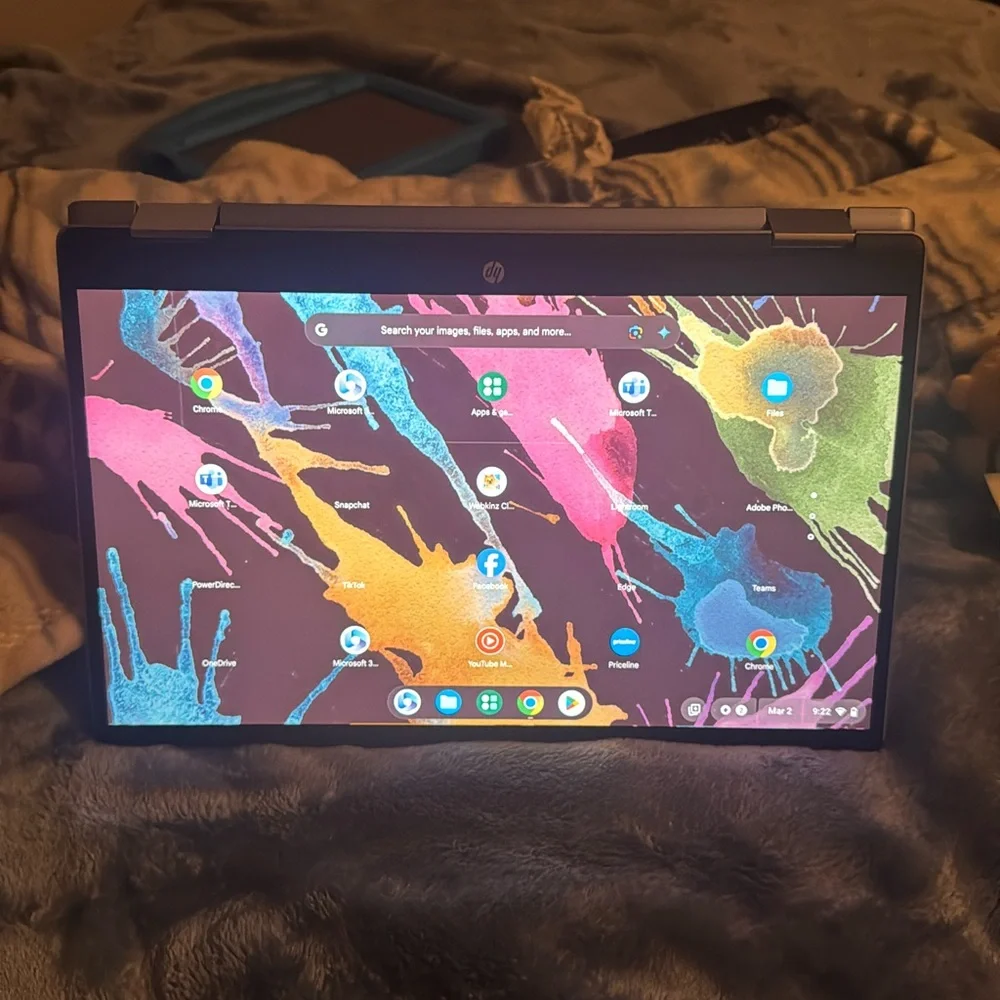 HP Chromebook - light blue